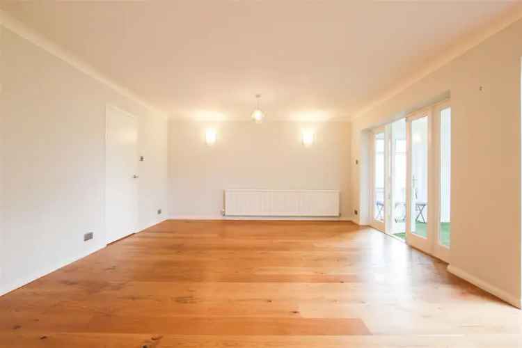 4 Bedroom Semi-Detached House to Rent