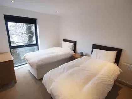 2 Bedroom 126m² Furnished Flat Aberdeen
