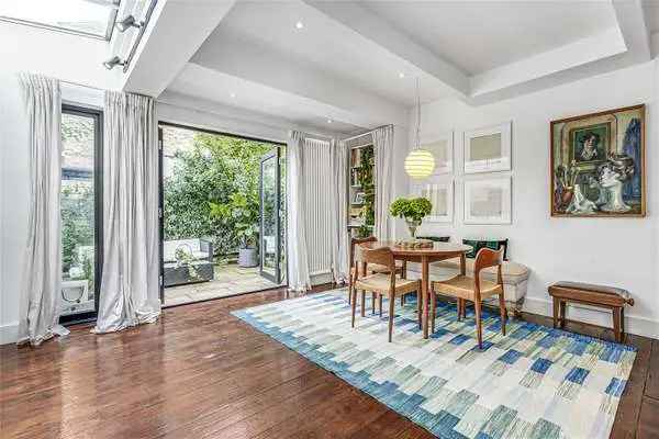 Meteor Street, London, SW11 5NZ | Property for sale | Savills