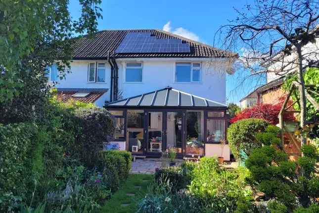 3 Double Bed Semi-Detached House Brislington