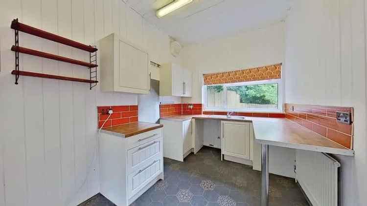 3 Bedroom Detached Bungalow for Sale in Whitstable