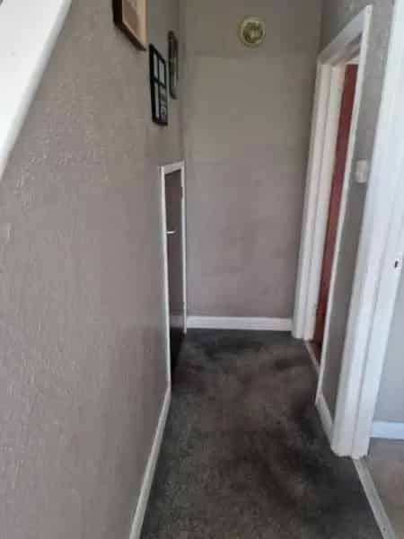 3 Bedroom House Recently Decorated