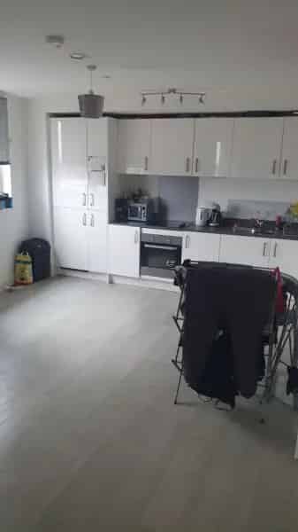 2 Bed Flat 6th Floor Communal Garden Beautiful Views