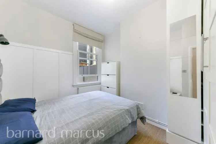 One Bedroom Garden Flat Near Clapham Junction