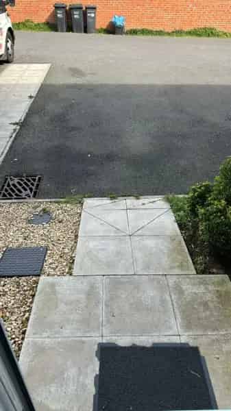 3 Bed House with Ensuite and Driveway