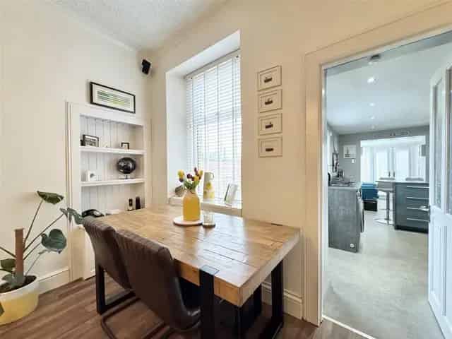 3 Bedroom Semi-Detached Villa For Sale