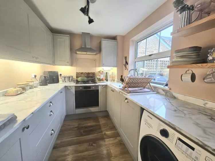 3 Bedroom Semi-Detached House For Sale Wotton-under-Edge