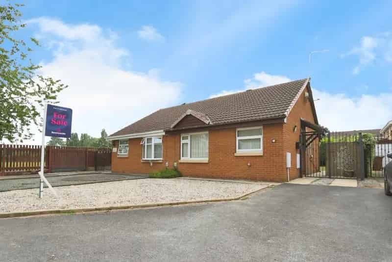 2 Bedroom Semi-Detached Bungalow For Sale