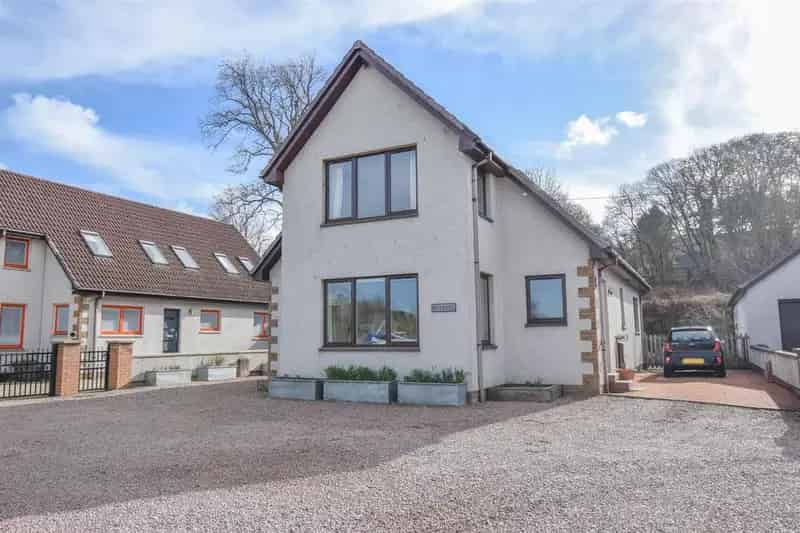 3 Bedroom Detached House for Sale in Inverness