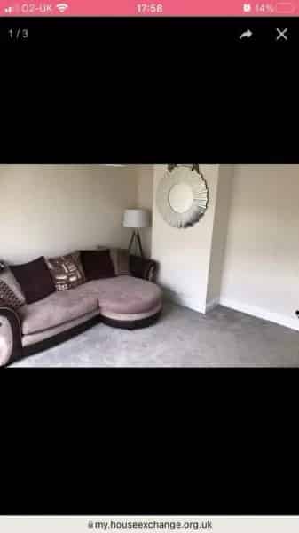 2 Bed House Borehamwood South Side Double Driveway Garden