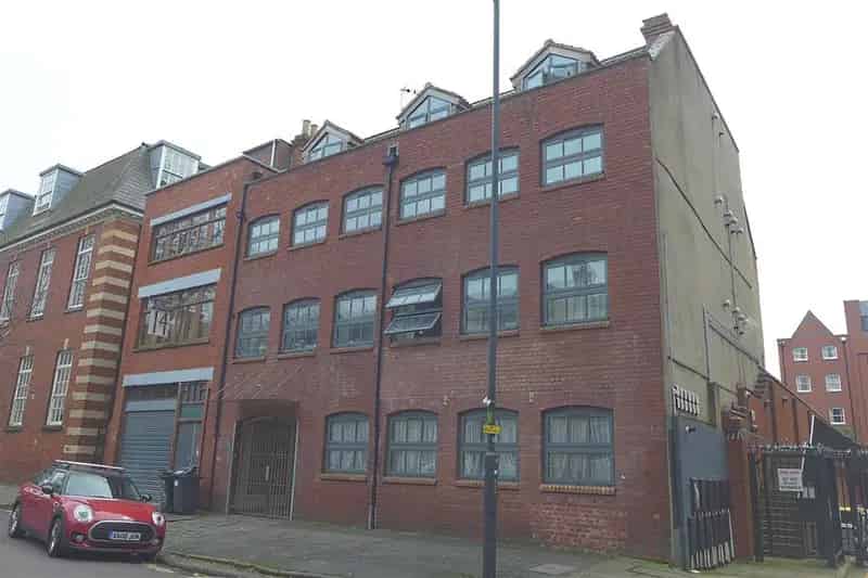 Bristol City Centre Studio Apartment Near Cabot Circus