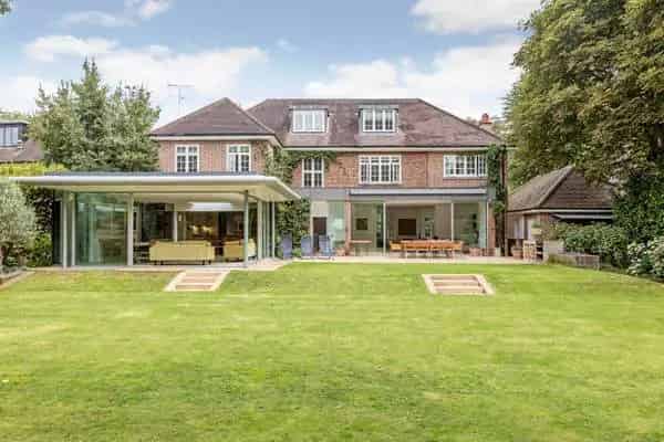 Beautiful Family Home with Garden and Annexe