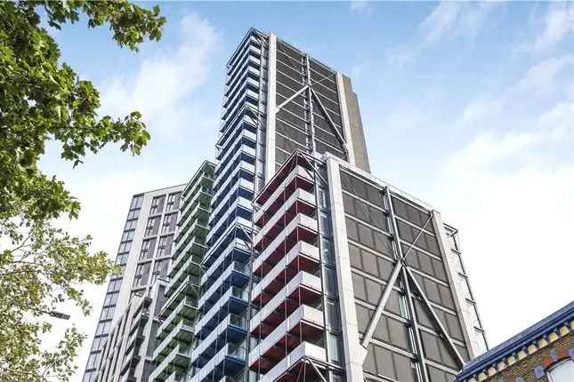 Flat for sale in Albert Embankment, London SE1