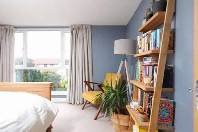 3 Double Bedroom Victorian Terrace House for Sale in Bristol