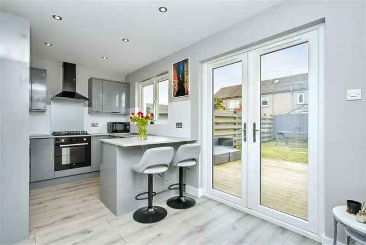 3 Bed Semi-Detached House Pumpherston