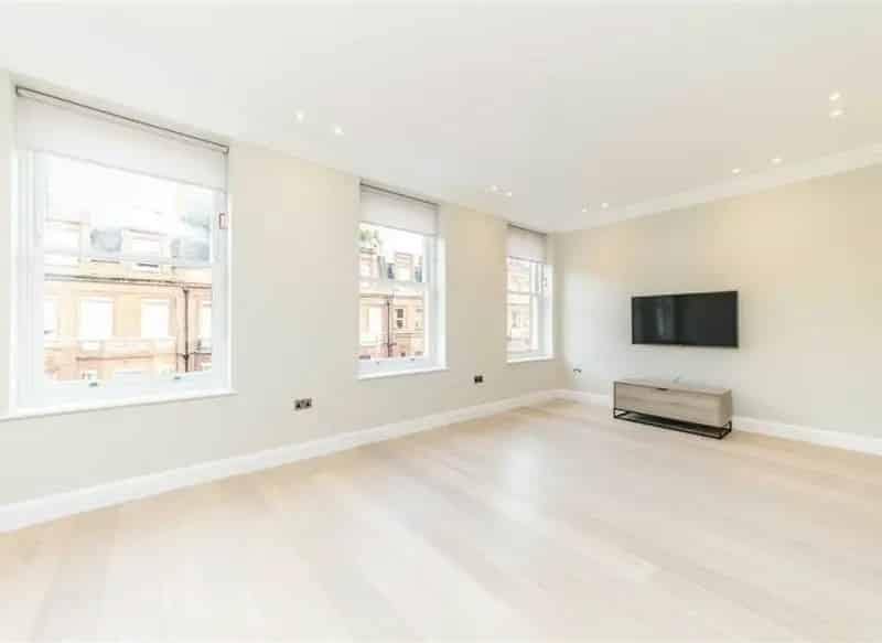 Refurbished 2-Bedroom Flat near Gloucester Road