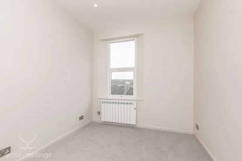 1 Bedroom Flat House to Rent