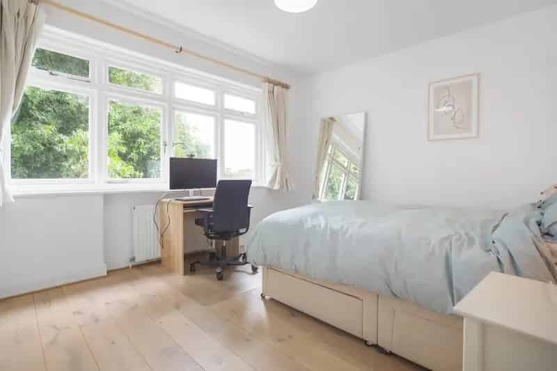 1 Bedroom Flat Clapham Common SW4