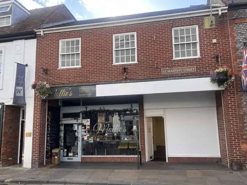 Wallingford Retail Space - Lease Assignment Available
