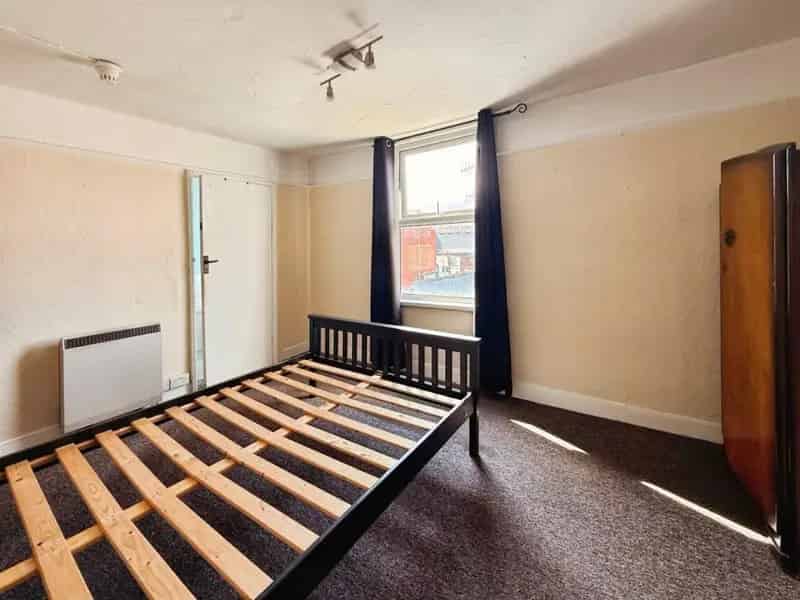 3 Bedroom Commercial Property For Sale in St Thomas Exeter