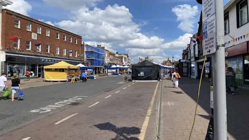High Street Retail Unit For Sale