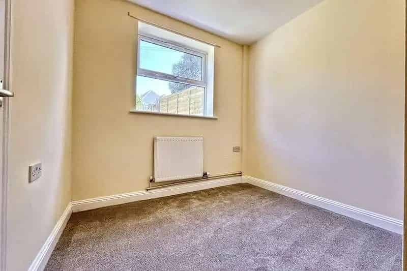 2 Bed Flat for Sale Boscombe Ground Floor Apartment Private Garden