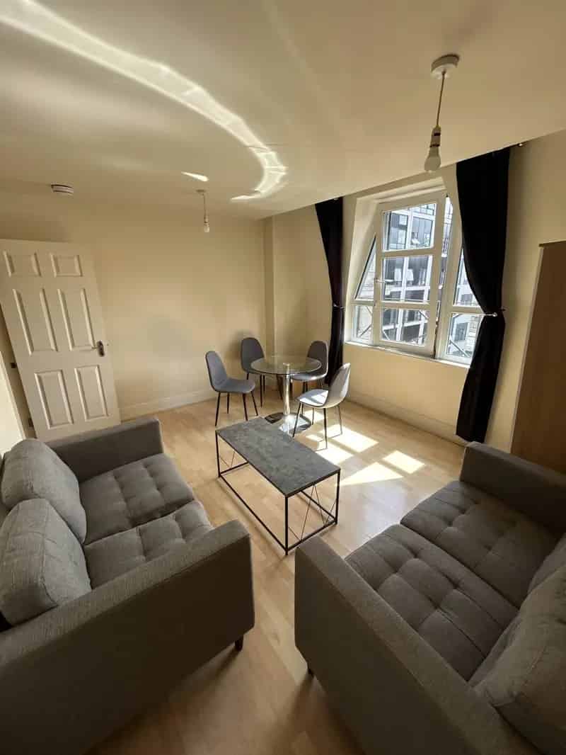 2 Bedroom Furnished House to Rent