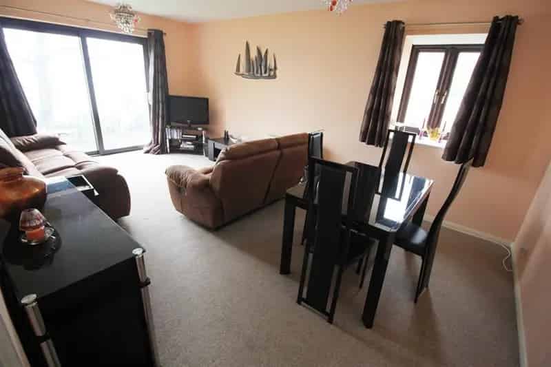 2 Bedroom Apartment Southampton Water Views