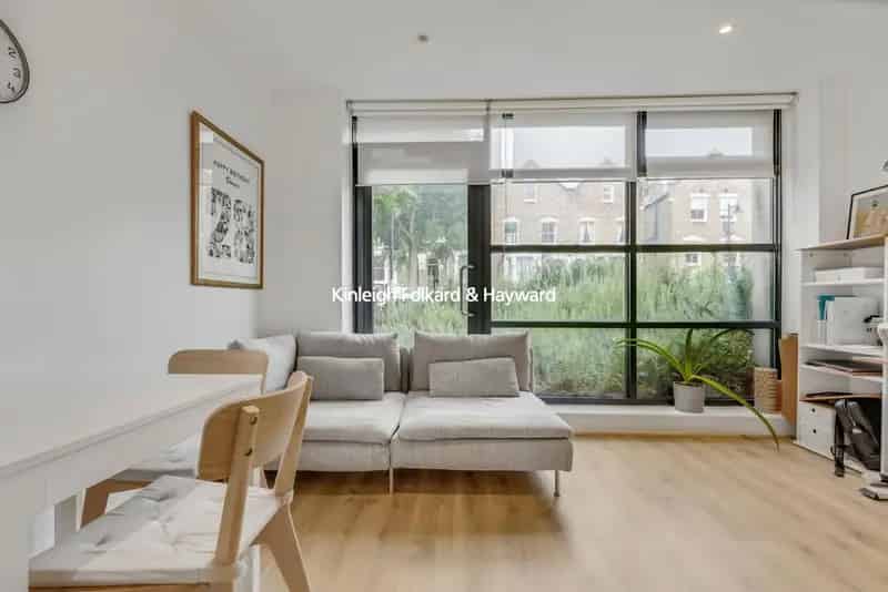 Flat For Rent , London, England