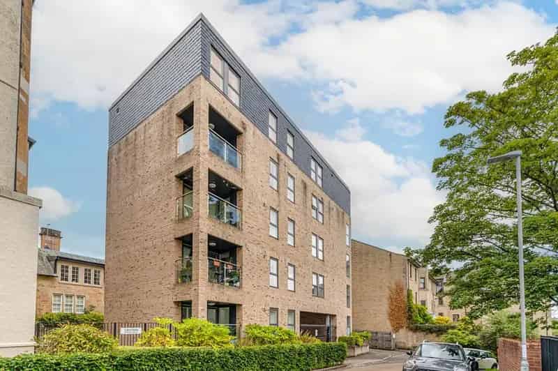 3 Bedroom Apartment for Sale