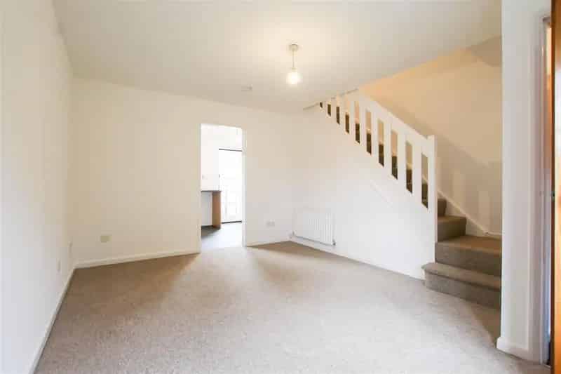 2 Bedroom Detached House to Rent