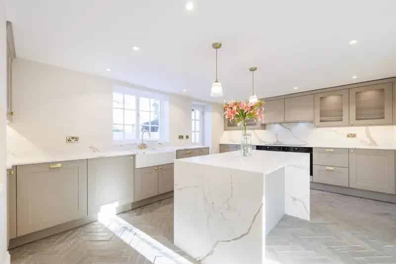 Grade II Listed Town House - Stunning Restoration - High Spec Finishes