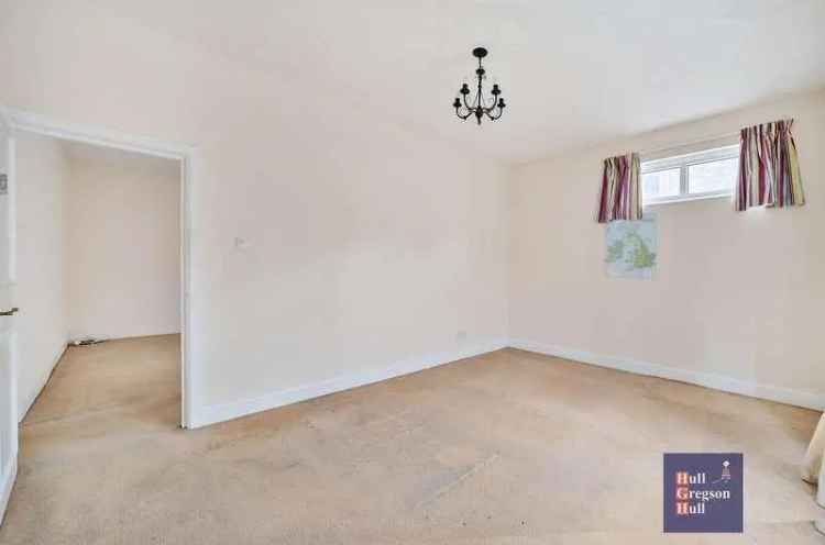 2 Bed Flat for Sale in Swanage - Seaside Retreat