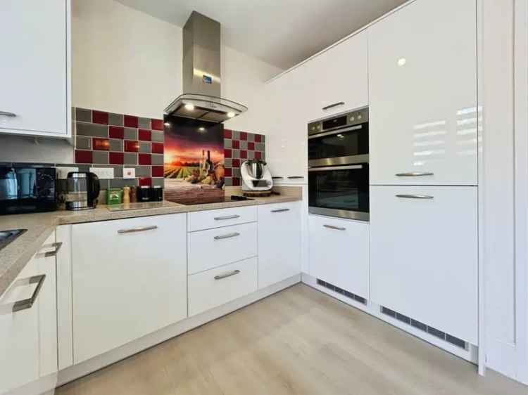2 Bedroom Terraced House Near Coastal Walk