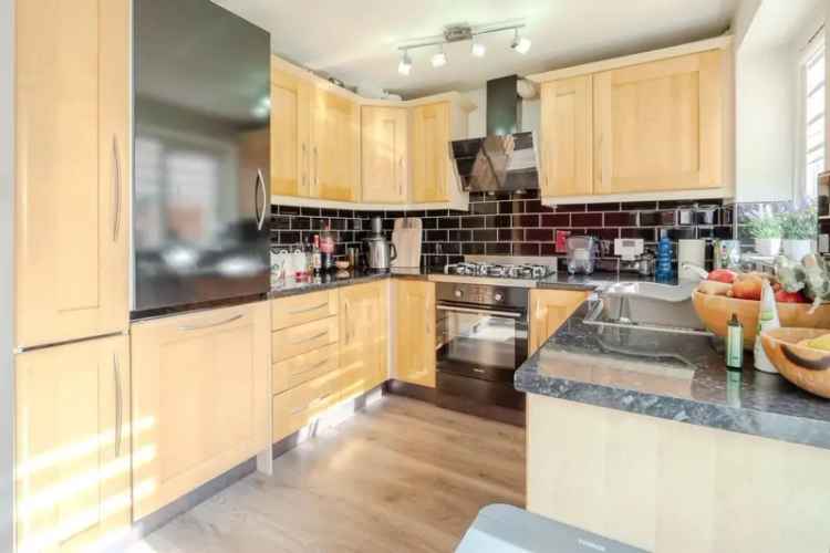 3 Bed Mid Terraced House Braunstone Renovation