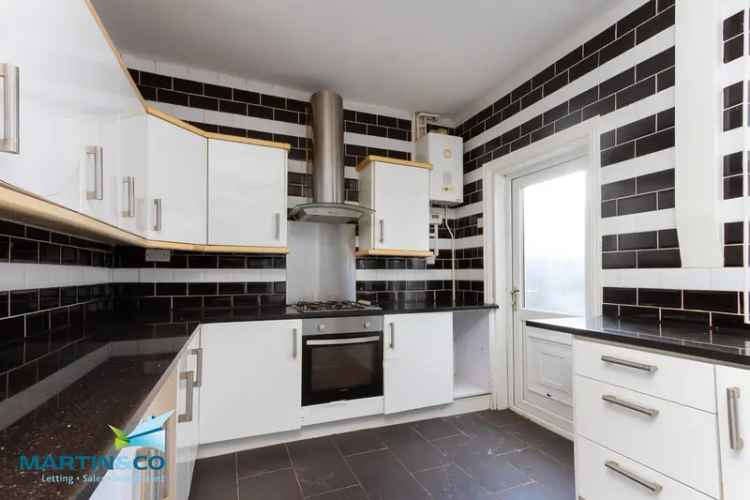 House For Sale in Chelmsford, England