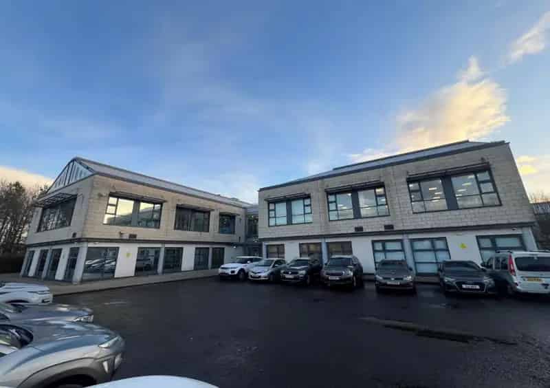 Modern Office Suites in Stirling Castle Business Park