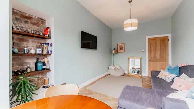 One Bedroom Apartment Glasgow West End Turn Key Renovation