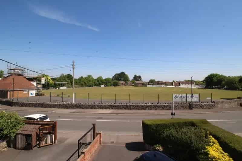 3 Bedroom Detached House Ham Green Bristol