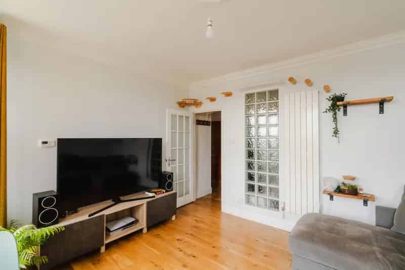 1 Bedroom Flat for Sale near St Andrews Park
