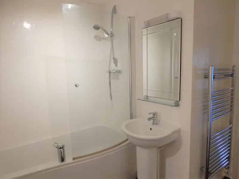 2 bedroom Flat
 To Rent