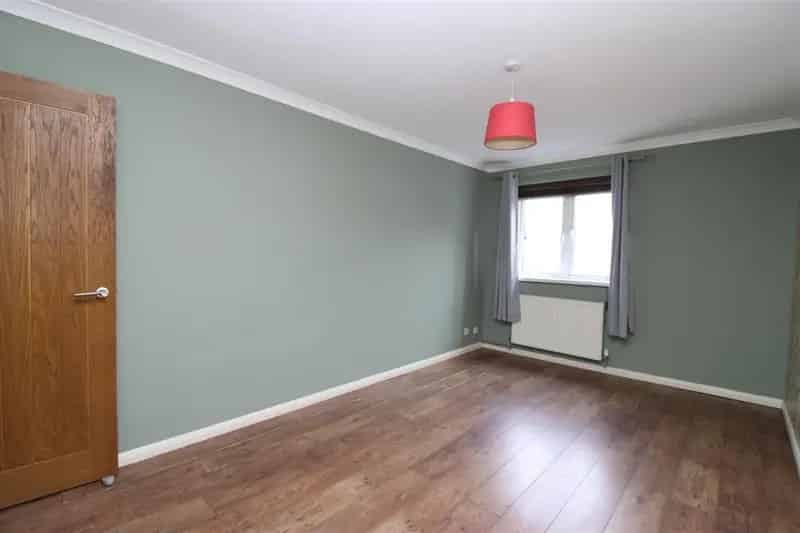 One Bedroom Apartment Hove - Close to Amenities