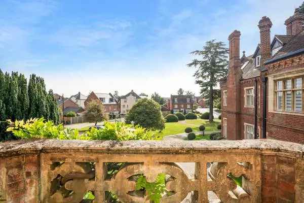 Gloucester Court, Croxley Green, Rickmansworth, Hertfordshire, WD3 3FT | Property for sale | Savills