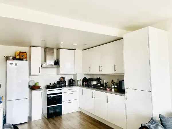 Flat For Rent in London, England