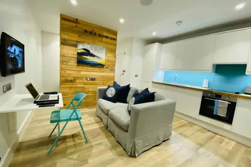 Modern Studio Flat near Clapham Common Northern Line