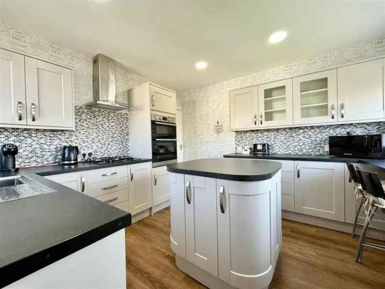 3 Bedroom Semi Detached Bungalow For Sale Queensbury
