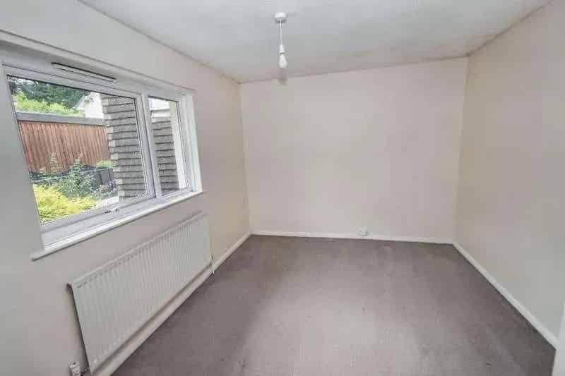 3 Bed Terrace House For Sale