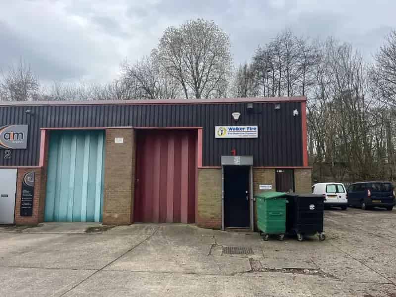 Industrial Unit For Sale Watford - Long Leasehold