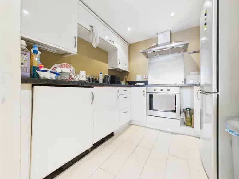 2 Bedroom Furnished Apartment Sheffield City Centre