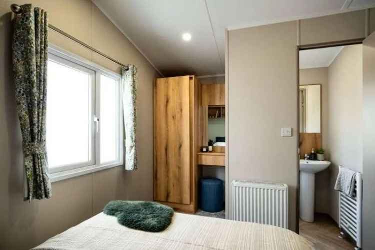 2 Bed Static Caravan for Sale in Peaceful Countryside Park